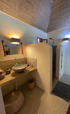 Salle d'eau - lodge la Palmeraie de Ngor - Sénégal
